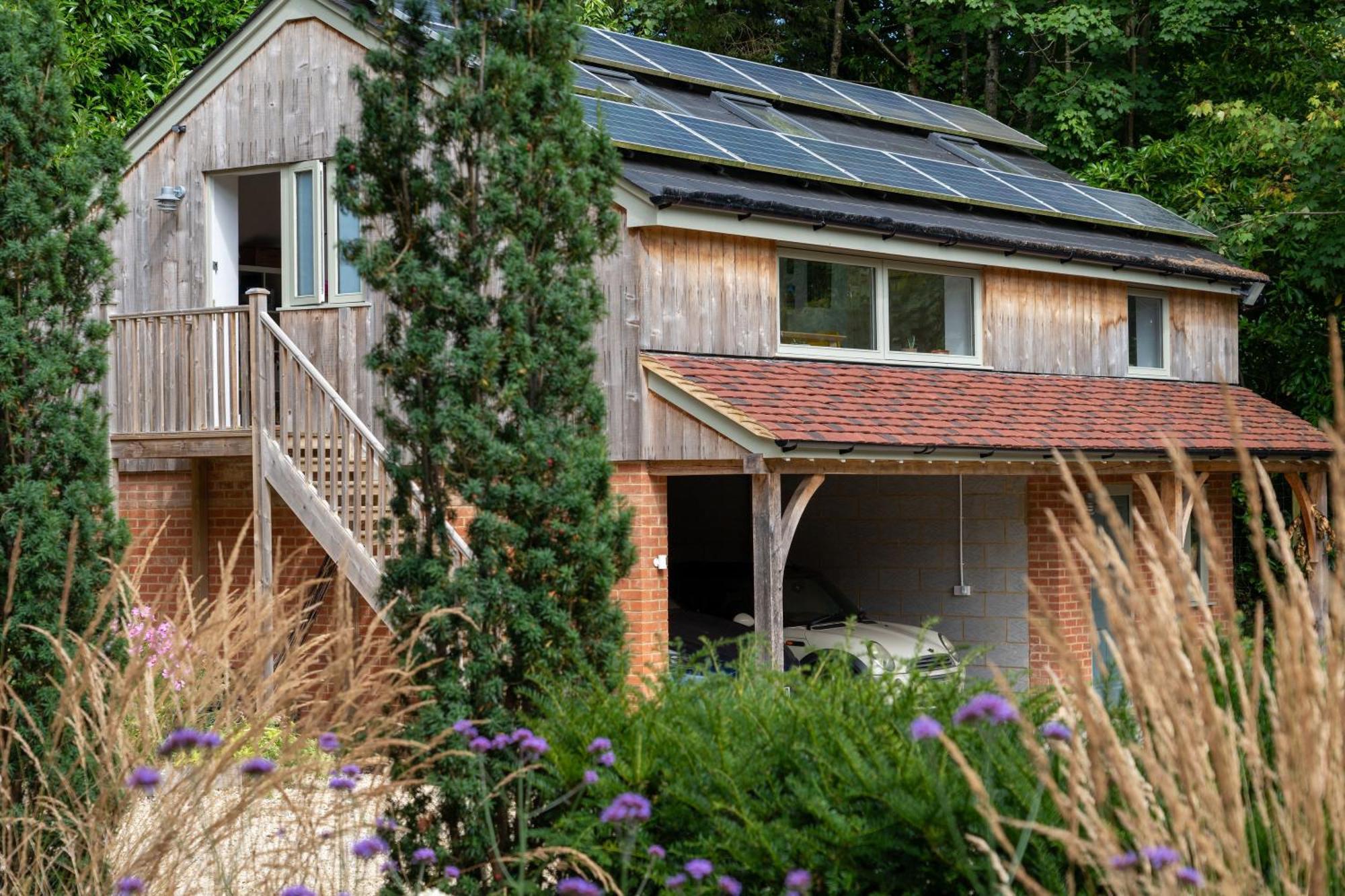 Little Willow Bank - 1 Bed Luxury Apartment Between Salisbury And The New Forest Exterior photo