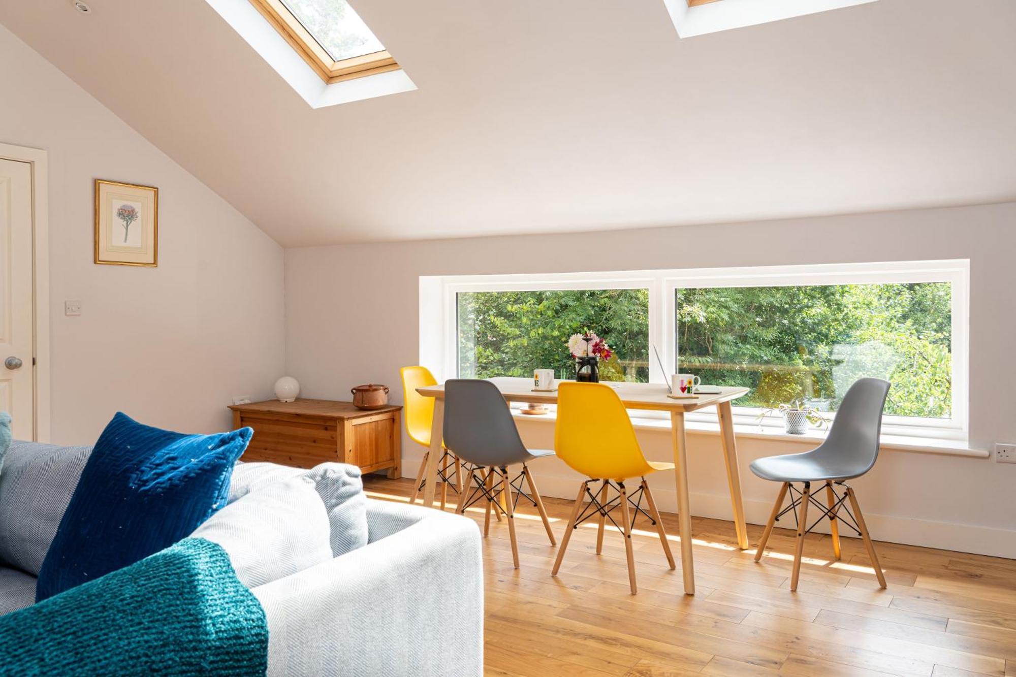 Little Willow Bank - 1 Bed Luxury Apartment Between Salisbury And The New Forest Exterior photo